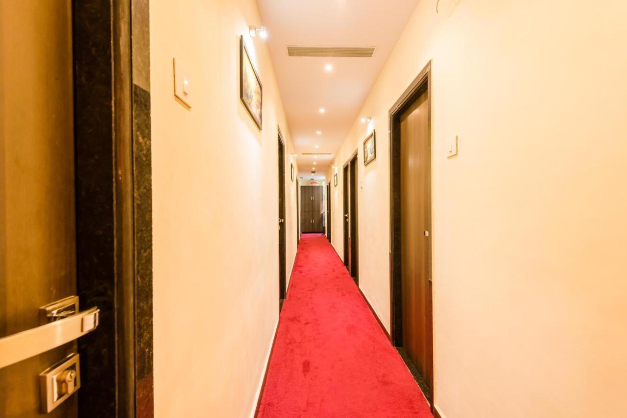 Capital O4482 Ascot International Hotel Mumbai Kültér fotó